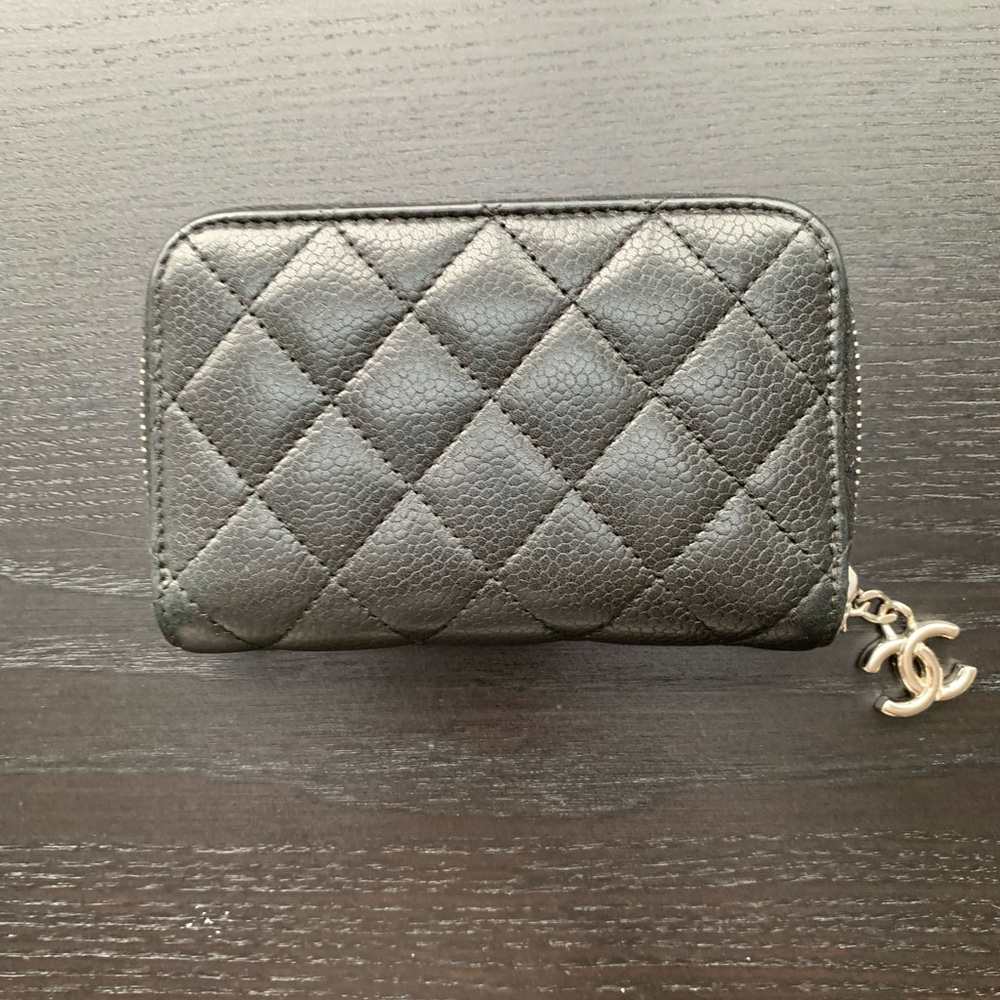 Chanel coin purse
